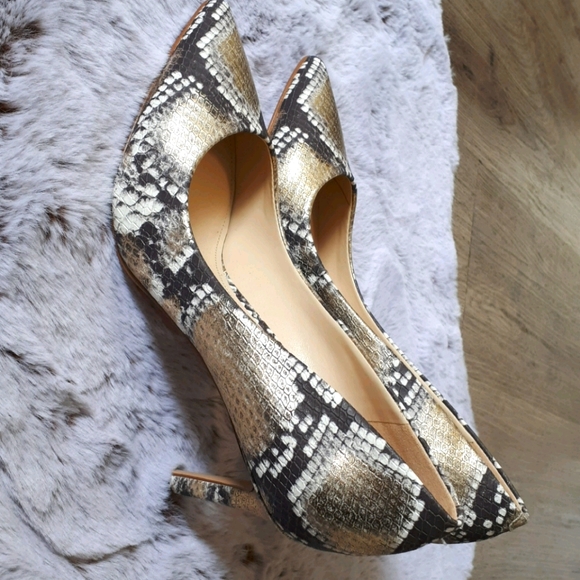 Nine West Ezra Heels - Picture 2 of 8